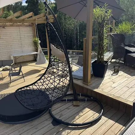Wildwood Wood-fired Hot Tub Retreat אכסניה אוסלו
