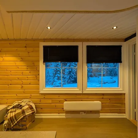 Wildwood Wood-fired Hot Tub Retreat * אוסלו